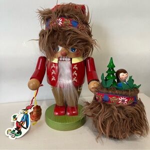 Steinbach German Troll Santa Christmas Nutcracker Folk Art Signed by Artist
